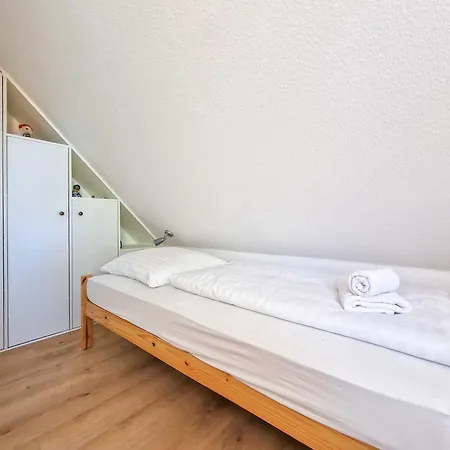 Brezelhuuske * Uttum