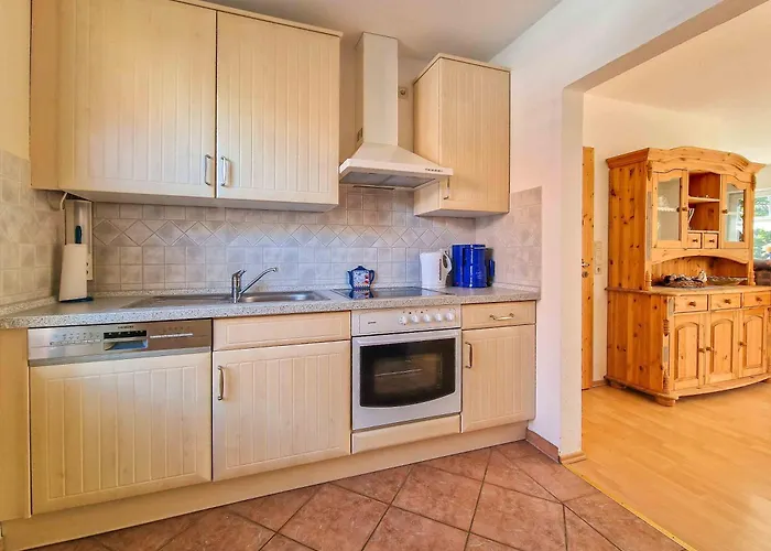 Brezelhuuske * Uttum